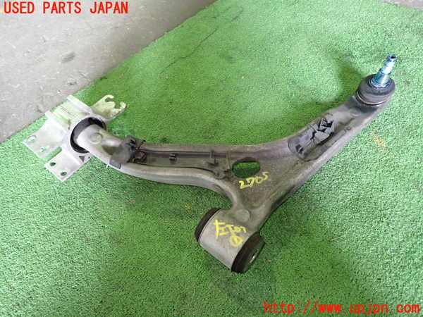 1UPJ-27055186]ベンツ CLA180 シューティングブレーク X117(117942)左フロントロアアーム1 中古_m0001.jpg