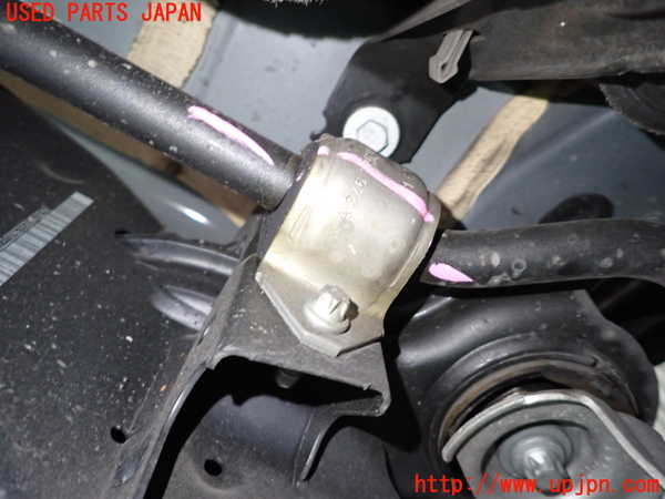 1UPJ-27055445]ベンツ CLA180 シューティングブレーク X117(117942)リアスタビライザー 中古_m0004.jpg