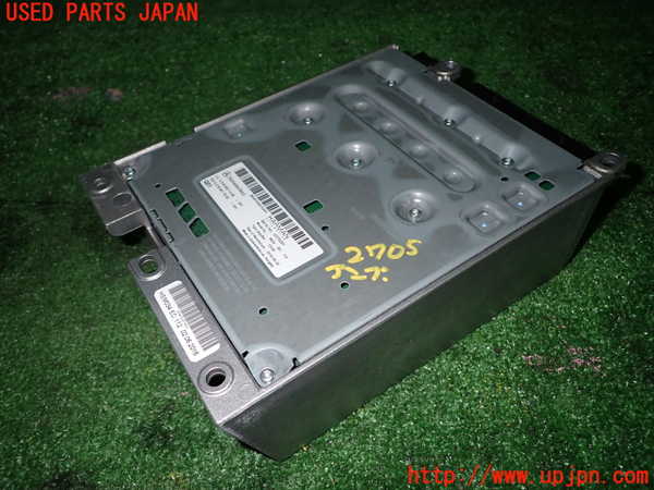 1UPJ-27056525]ベンツ CLA180 シューティングブレーク X117(117942)アンプ 中古_m0003.jpg