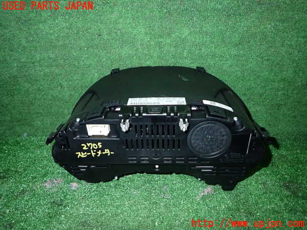 1UPJ-27056170]ベンツ CLA180 シューティングブレーク X117(117942)スピードメーター 中古_m0004.jpg