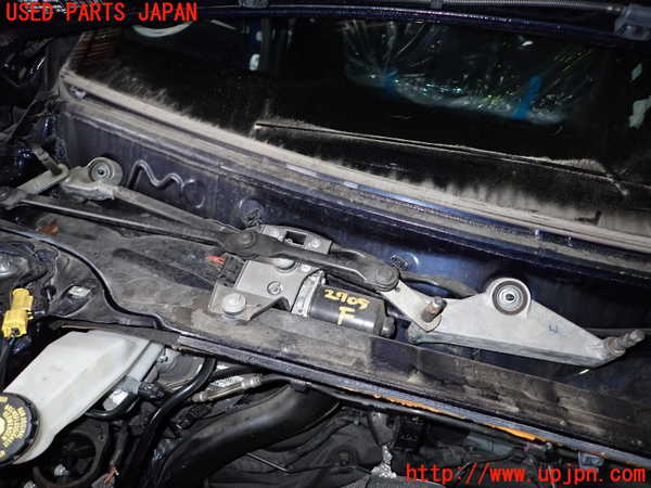 1UPJ-27056770]ベンツ CLA180 シューティングブレーク X117(117942)フロントワイパーモーター 中古_m0001.jpg
