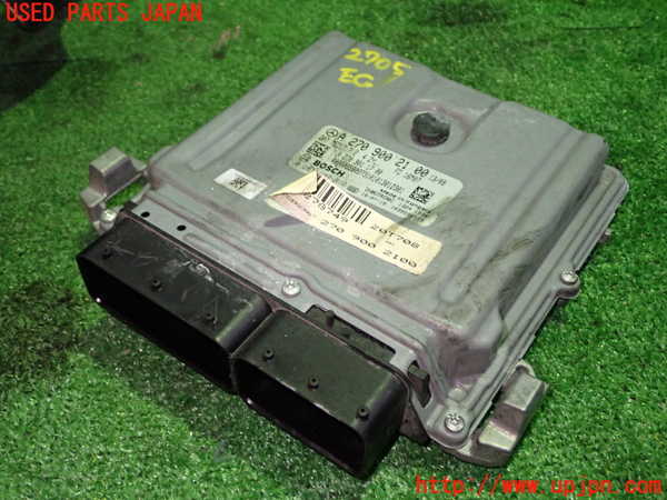 1UPJ-27056110]ベンツ CLA180 シューティングブレーク X117(117942)エンジンコンピューター 中古_m0001.jpg