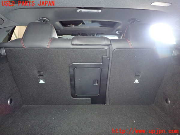 1UPJ-27057385]ベンツ CLA180 シューティングブレーク X117(117942)リアシート 中古_m0005.jpg