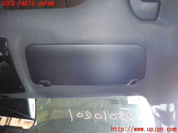 1UPJ-27057625]ベンツ CLA180 シューティングブレーク X117(117942)室内サンバイザー右側 中古_m0001.jpg