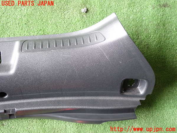 1UPJ-27057772]ベンツ CLA180 シューティングブレーク X117(117942)ラゲッジトレイ2 中古_m0002.jpg