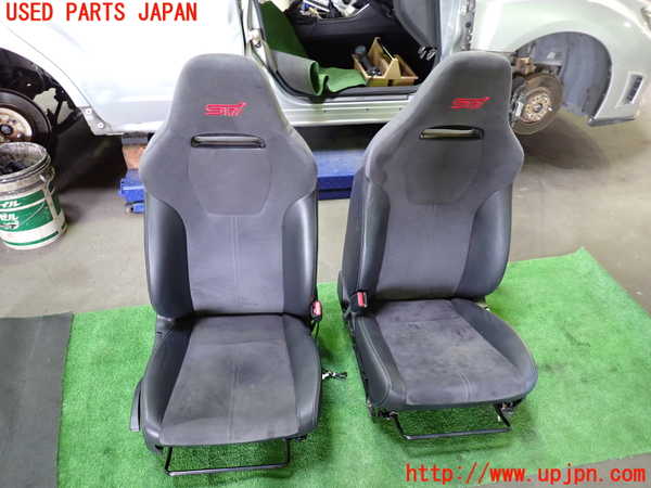 1UPJ-27067011]インプレッサ WRX-STi(GRB)シートセット 中古_m0001.jpg