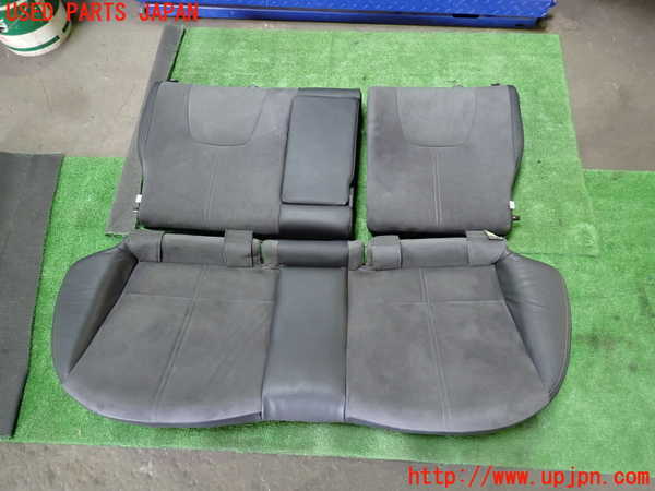 1UPJ-27067385]インプレッサ WRX-STi(GRB)リアシート 中古_m0001.jpg