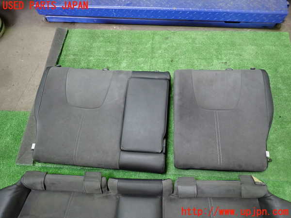1UPJ-27067385]インプレッサ WRX-STi(GRB)リアシート 中古_m0002.jpg