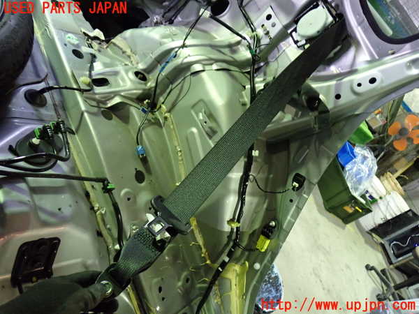 5UPJ-27067185]インプレッサ WRX-STi(GRB)左2列目シートベルト 中古_m0001.jpg