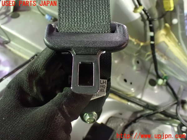 5UPJ-27067185]インプレッサ WRX-STi(GRB)左2列目シートベルト 中古_m0002.jpg