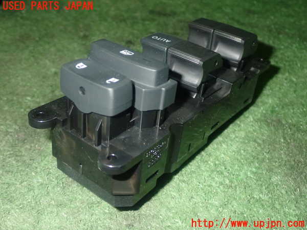 1UPJ-27076240]N-BOX カスタム(エヌ ボックス カスタム)(JF5)右前パワーウィンドウスイッチ 中古_m0002.jpg
