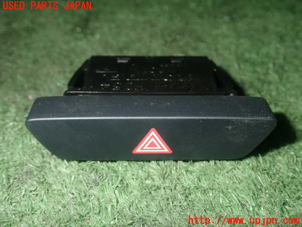 1UPJ-27076290]N-BOX カスタム(エヌ ボックス カスタム)(JF5)ハザードスイッチ 中古_m0001.jpg