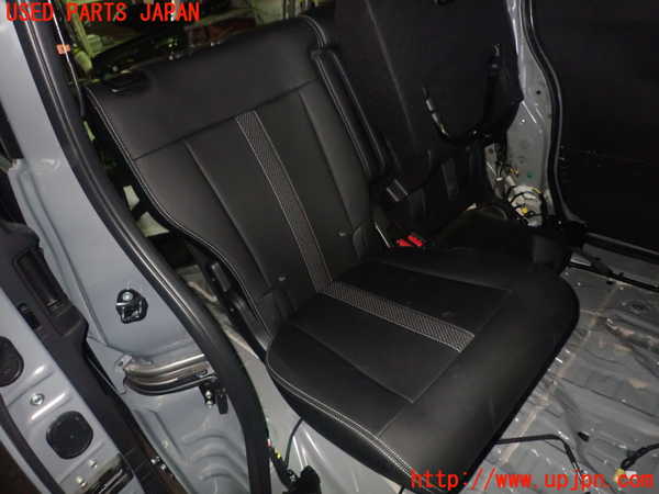 1UPJ-27077145]N-BOX カスタム(エヌ ボックス カスタム)(JF5)右2列目シート 中古_m0001.jpg