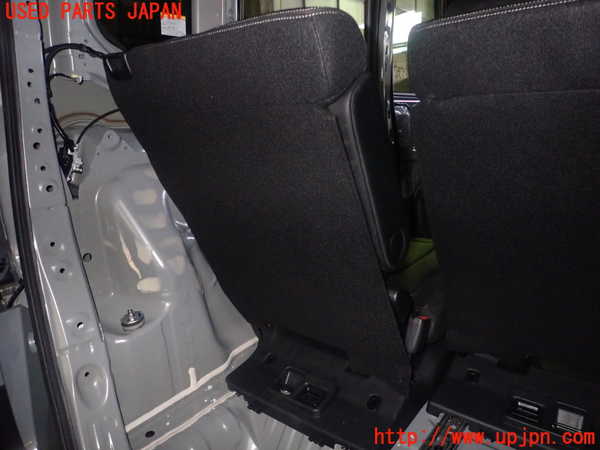 1UPJ-27077175]N-BOX カスタム(エヌ ボックス カスタム)(JF5)左2列目シート 中古_m0004.jpg
