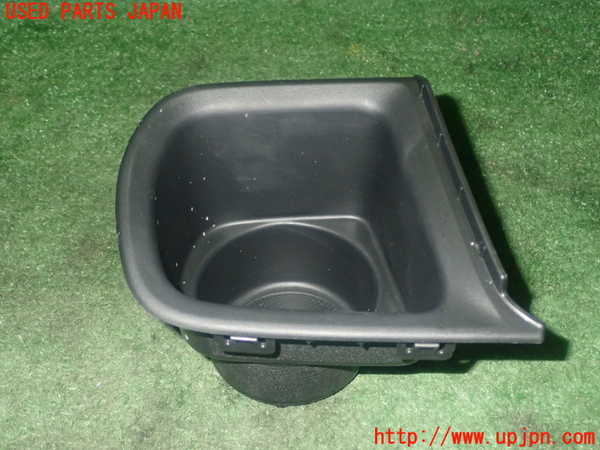 1UPJ-27077844]N-BOX カスタム(エヌ ボックス カスタム)(JF5)小物入れ4 中古_m0001.jpg