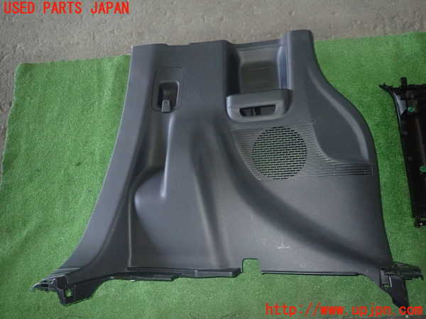 5UPJ-27077680]N-BOX カスタム(エヌ ボックス カスタム)(JF5)左リアピラートリム 中古_m0004.jpg