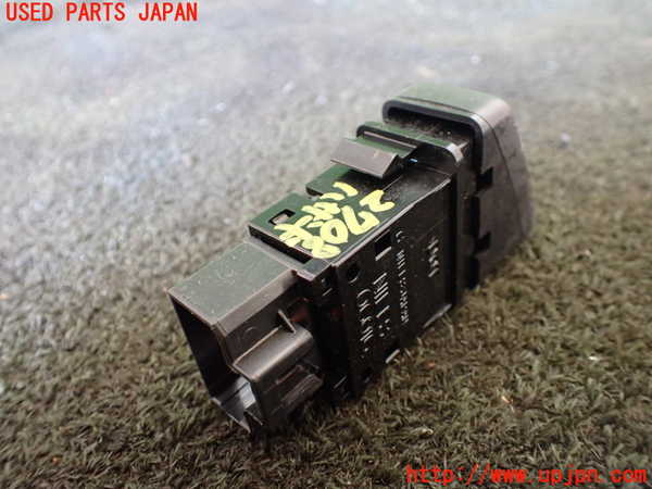 1UPJ-27086290]インプレッサ WRX-STi(GDB)ハザードスイッチ 中古_m0002.jpg