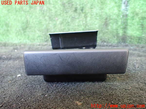 1UPJ-27087821]インプレッサ WRX-STi(GDB)灰皿1 中古_m0001.jpg