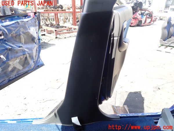 1UPJ-27087665]インプレッサ WRX-STi(GDB)右センターピラートリム 中古_m0003.jpg