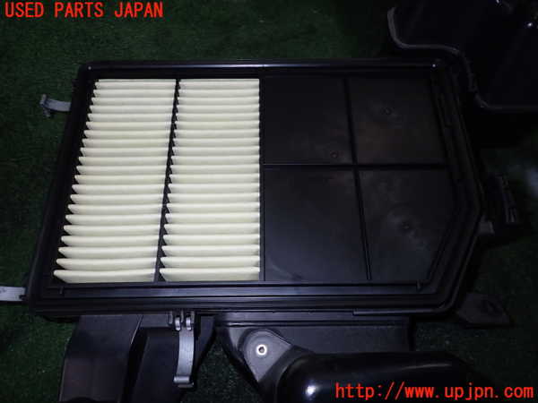 2UPJ-27092560]アウトランダーPHEV(GG2W)エアクリーナーボックス 中古_m0003.jpg