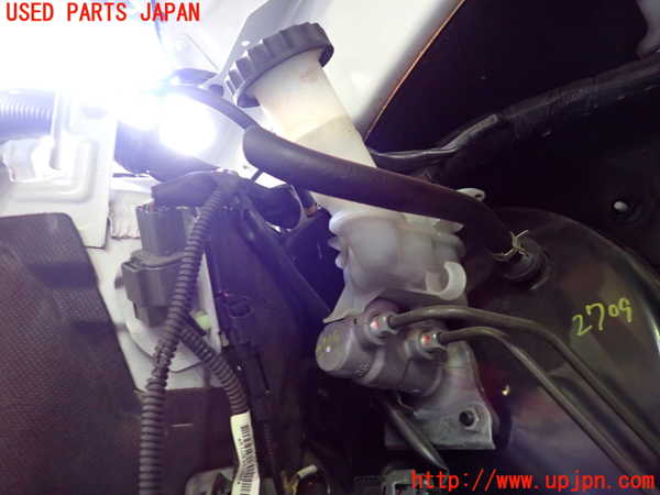 2UPJ-27094050]アウトランダーPHEV(GG2W)ブレーキマスターシリンダー 中古_m0001.jpg
