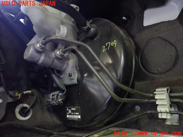 2UPJ-27094055]アウトランダーPHEV(GG2W)ブレーキマスターバック 中古_m0001.jpg