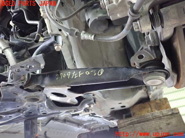 2UPJ-27095186]アウトランダーPHEV(GG2W)左フロントロアアーム1 中古_m0001.jpg