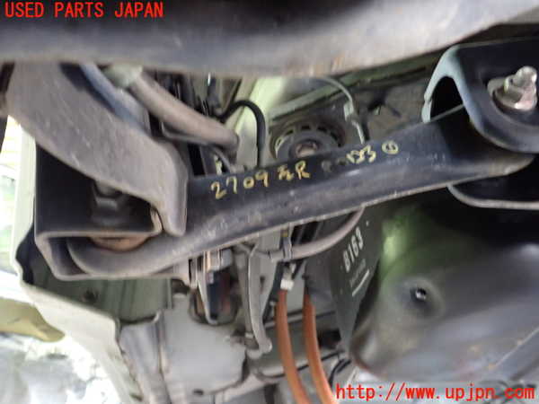 2UPJ-27095226]アウトランダーPHEV(GG2W)左リアロアアーム1 中古_m0001.jpg