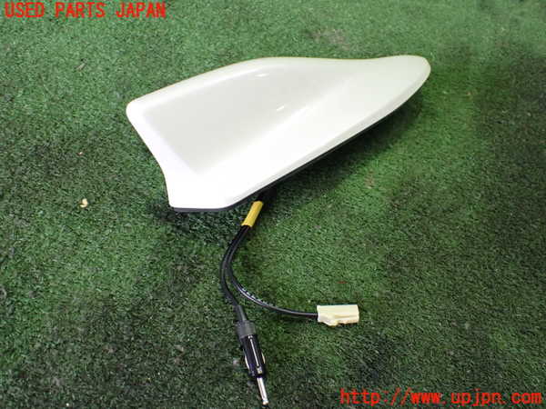 2UPJ-27096550]アウトランダーPHEV(GG2W)アンテナ 中古_m0002.jpg