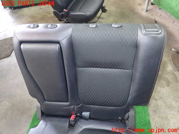 2UPJ-27097175]アウトランダーPHEV(GG2W)左2列目シート 中古_m0002.jpg