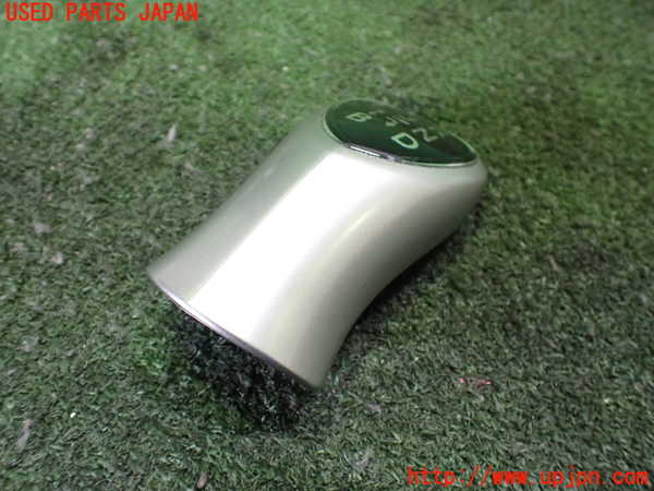 2UPJ-27097570]アウトランダーPHEV(GG2W)シフトノブ 中古_m0001.jpg