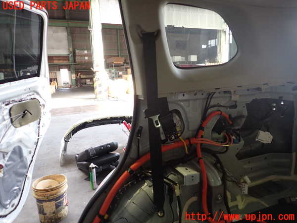 2UPJ-27097155]アウトランダーPHEV(GG2W)右2列目シートベルト 中古_m0001.jpg