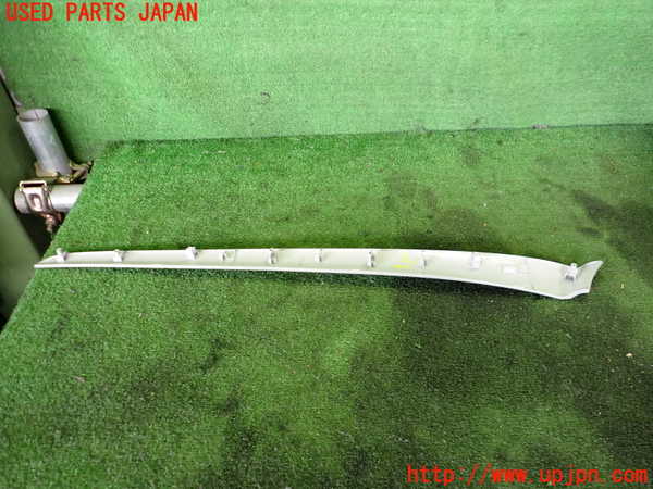 2UPJ-27097691]アウトランダーPHEV(GG2W)内装トリム類1 中古_m0002.jpg