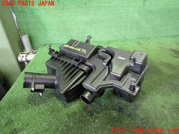 2UPJ-27102560]キックス(RP15)エアクリーナーボックス 中古_m0002.jpg