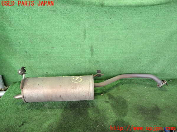 2UPJ-27102671]キックス(RP15)リアマフラー1 中古_m0001.jpg