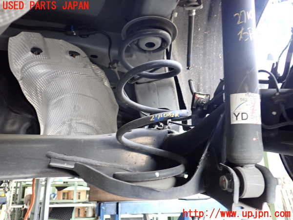 2UPJ-27105100]キックス(RP15)右リアスプリング 中古_m0001.jpg