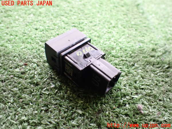 5UPJ-27106311]キックス(RP15)スイッチ6 (VDC OFF) 中古_m0002.jpg