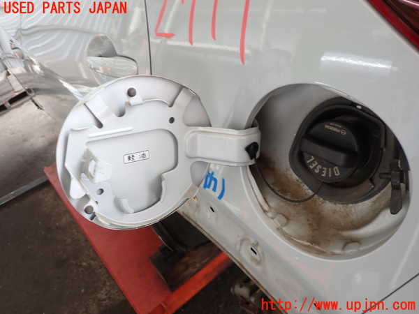 2UPJ-27111690]CX-3(DK5FW)フューエルリッド 中古_m0002.jpg
