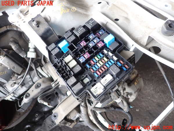 2UPJ-27116741]CX-3(DK5FW)ヒューズボックス1 中古_m0002.jpg