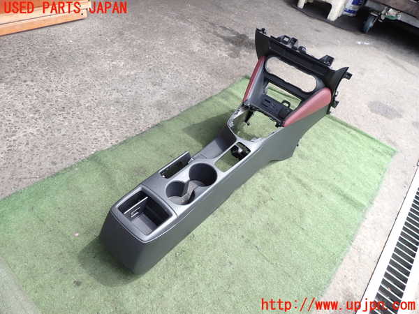 2UPJ-27117540]CX-3(DK5FW)センターコンソール 中古_m0002.jpg