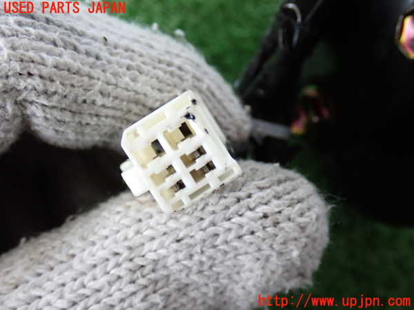 5UPJ-27121210]ハイラックスサーフ(RZN185W)右ドアミラー 中古_m0005.jpg