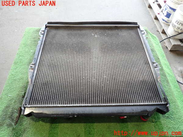 2UPJ-27122321]ハイラックスサーフ(RZN185W)ラジエーター1 中古_m0001.jpg