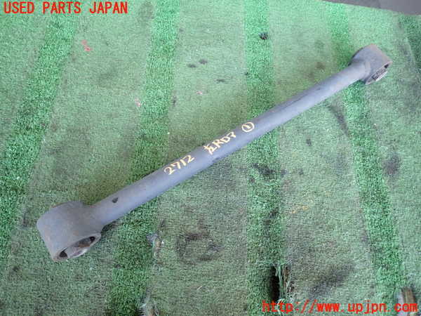 2UPJ-27125226]ハイラックスサーフ(RZN185W)左リアロアアーム1 中古_m0001.jpg