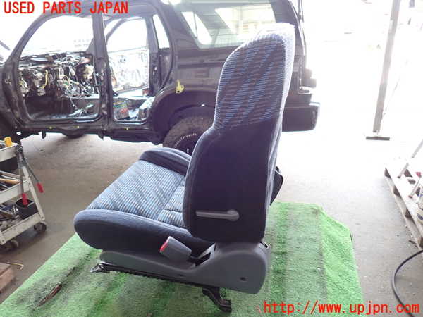 2UPJ-27127035]ハイラックスサーフ(RZN185W)運転席シート 中古_m0004.jpg