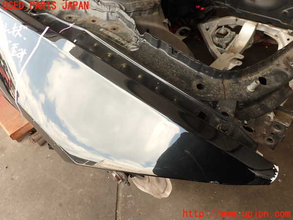 2UPJ-27131080]BMW M4 クーペ(3C30)右前フェンダー 【ジャンク品】 中古 【F82】_m0002.jpg