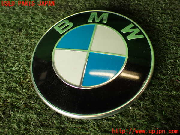 2UPJ-27131631]BMW M4 クーペ(3C30)エンブレム1 中古 【F82】_m0001.jpg