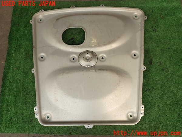 2UPJ-27132170]BMW M4 クーペ(3C30)エンジンアンダーカバー 中古 【F82】_m0001.jpg