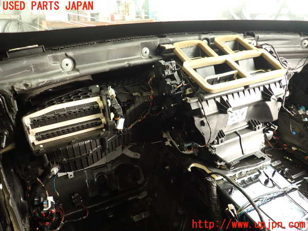 2UPJ-27136081]BMW M4 クーペ(3C30)エバポレーター1 中古 【F82】_m0001.jpg