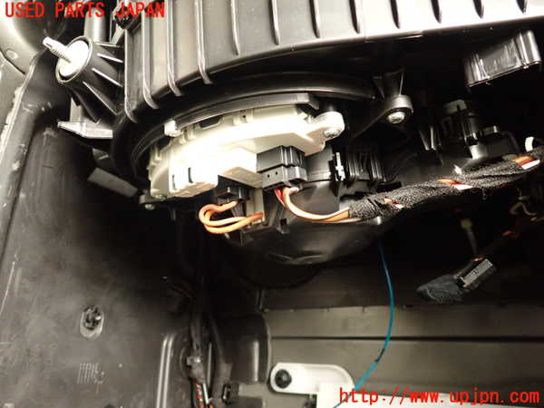 2UPJ-27136081]BMW M4 クーペ(3C30)エバポレーター1 中古 【F82】_m0002.jpg