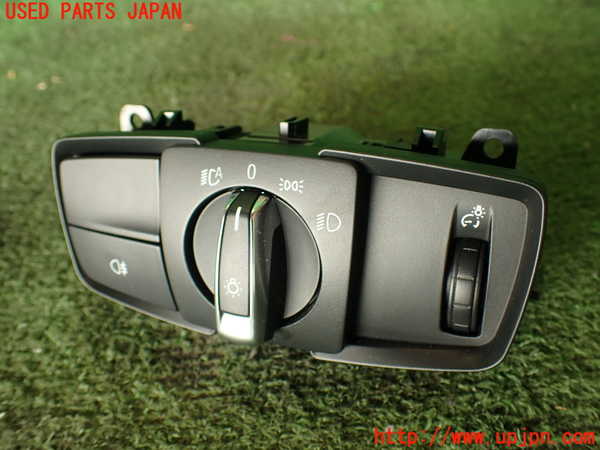 5UPJ-27136285]BMW M4 クーペ(3C30)ライトスイッチ 中古 【F82】_m0001.jpg